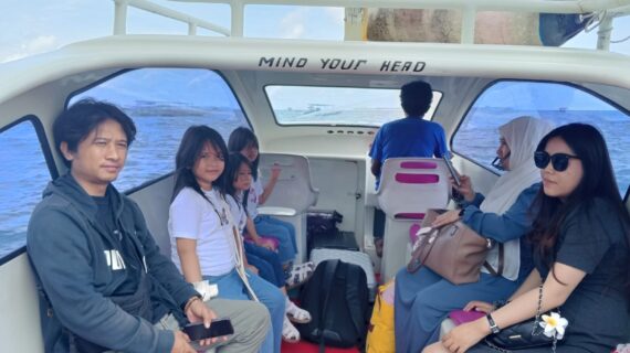 A Joyful Voyage: Kids-Friendly Speedboat Adventure to Gili Trawangan with Mahmad’s Family