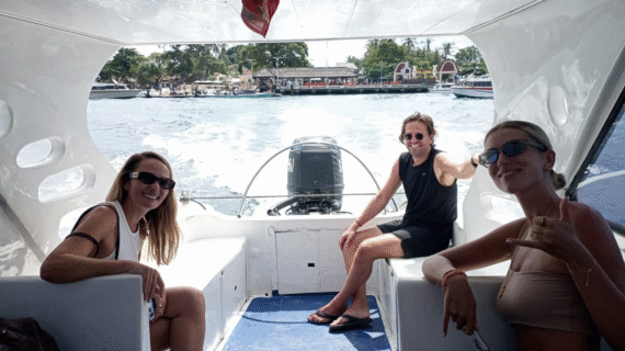 Island Hopping in Style: Our Fun-Filled Private Speedboat Ride from Gili Air to Teluk Nare with Friends