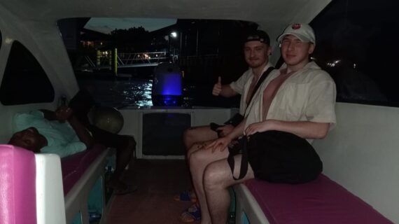 Chasing Sunset: Anton & Stanley’s Effortless Evening Speedboat Ride from Gili Trawangan to Teluk Nare with Just Two Little Bags