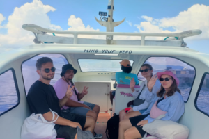 Morning Escape: Our Private Speedboat Ride from Teluk Nare to Gili Trawangan with Friends—Smooth Sailing and Friendly Service at 11 AM