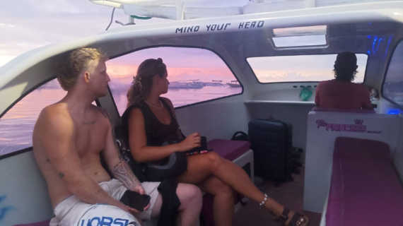 From Lombok’s Teluk Nare to Gili Trawangan: Jay & Ella’s Relaxed Afternoon Private Speedboat Ride with Luggage in Tow