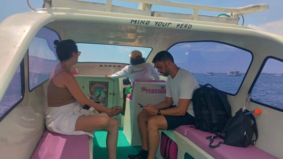 From Lombok Luxury to Island Paradise: Our Relaxing Private Speedboat Ride from Teluk Nare to Gili Trawangan at Noon