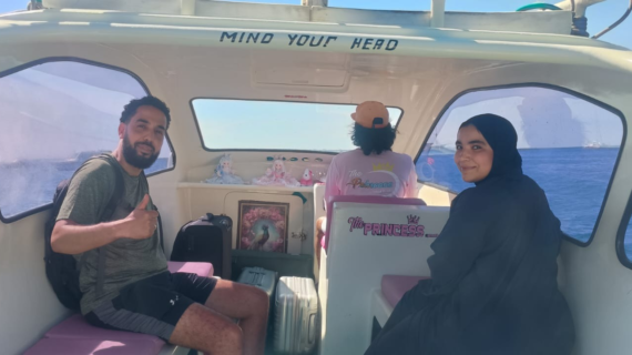 Island Hopping in Style: Amine & Sana’s Private Speedboat Adventure from Teluk Nare to Gili Trawangan with Four Suitcases and Big Smiles